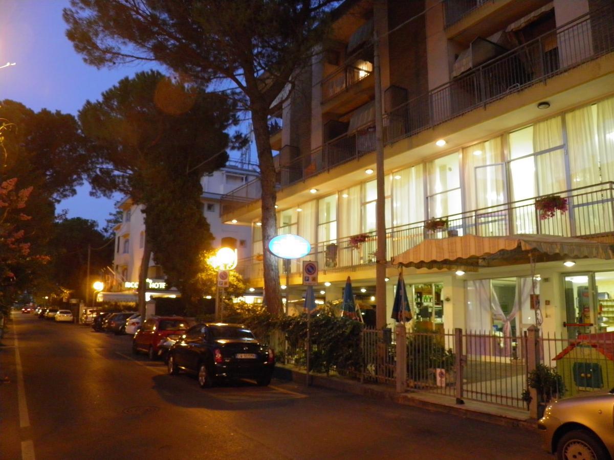 Hotel Savini Rimini Exterior foto