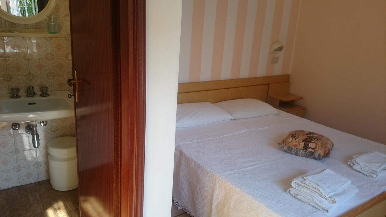 Hotel Savini Rimini Exterior foto